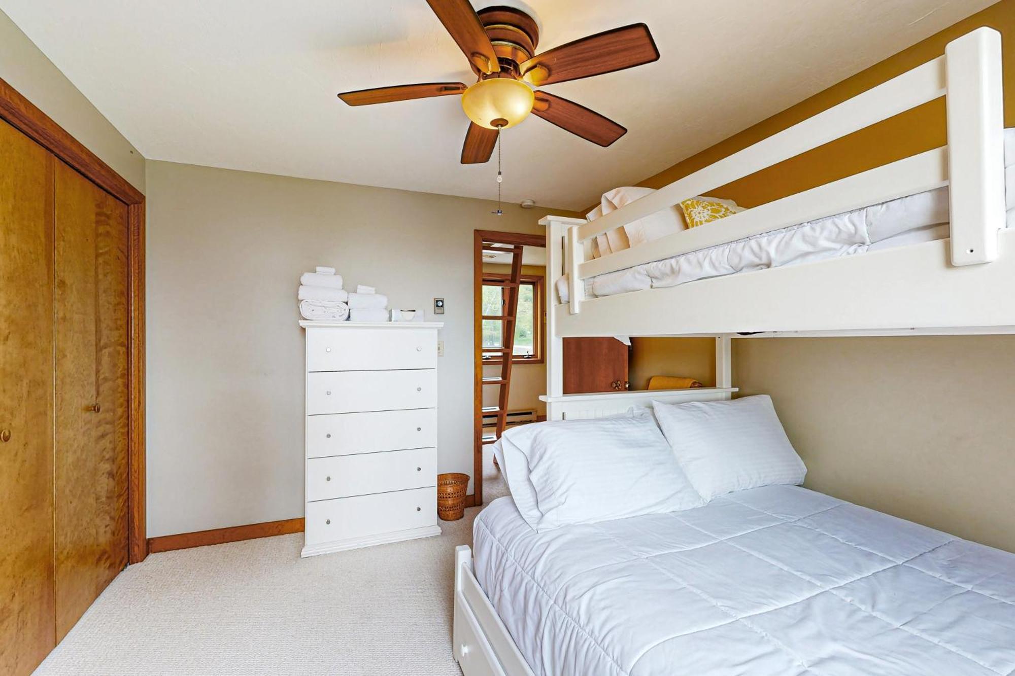 Samoset Condo On Lake Winnipesaukee Ґілфорд Номер фото